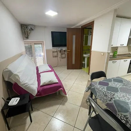 Sweethome Vacations *